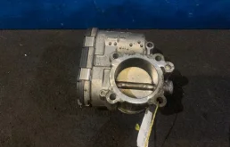 Дроссельная заслонка для Ford Focus 2014 года на фотографиях