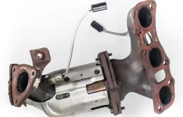 Лямбда-зонд (верхний) для Nissan Teana на фотографиях