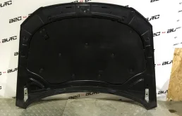 Капот для Volkswagen Passat 2007 года на фотографиях