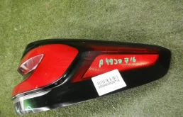 Фонарь внешний правый для BMW 5er 2019 года на фотографиях