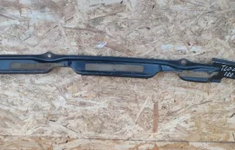 Бампер для Toyota Land Cruiser 1998 года на фотографиях