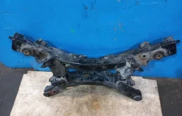 Задняя балка для Nissan Teana 2011 года на фотографиях