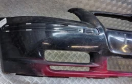 Бампер для Toyota Avensis 2011 года на фотографиях