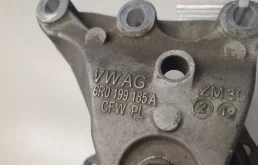 Опора двигателя задняя правая нижняя для Volkswagen Polo на фотографиях