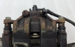 Суппорт передний левый для Kia Rio на фотографиях