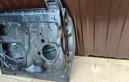 Дверь передняя левая для Toyota RAV4 2018 года на фотографиях