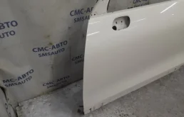 Накладка на дверь передняя левая для Volkswagen Touareg на фотографиях