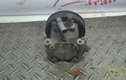 Насос ГУР для Ford Focus 2002 года на фотографиях