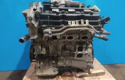 Двигатель без навесного для Nissan Teana 2004 года на фотографиях