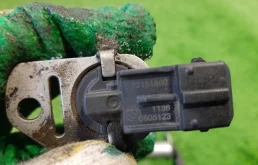 Электромагнитный клапан АКПП для BMW X5 на фотографиях