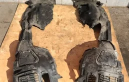 Подкрылок передний левый для BMW 5er 2010 года на фотографиях