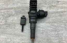Насос-форсунка  OEM;038130080AX для Volkswagen Passat (B6, Typ 3C) 2005-2010