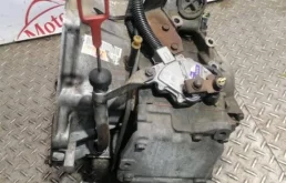 АКПП для Opel Vectra 1998 года на фотографиях