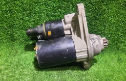 Стартер для Volkswagen Polo 2008 года на фотографиях