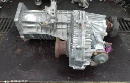 Раздатка для Volkswagen Touareg 2009 года на фотографиях