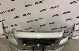 Бампер передний для Volvo S40 2012 года на фотографиях