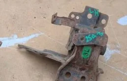 Подушка двигателя задняя левая нижняя для Toyota Avensis на фотографиях