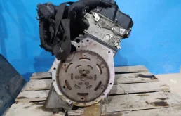 Двигатель без навесного для BMW 5er 2007 года на фотографиях