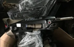 Ремень безопасности передний правый для Volvo S80 2007 года на фотографиях