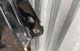 Крыло правое для Toyota Land Cruiser 2020 года на фотографиях