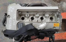 Двигатель без навесного для Mercedes-Benz C class 2001 года на фотографиях