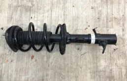 Стойка амортизационная передняя левая Subaru 20310-SJ030 для Subaru Forester SJ rest 2016-2019