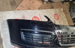 Бампер передний для Volkswagen Jetta 2006 года на фотографиях
