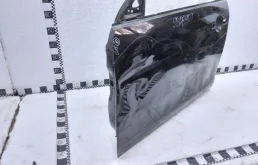 Дверь передняя левая для Nissan Almera 2018 года на фотографиях