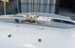 Крышка багажника для Honda CR-V 2007 года на фотографиях