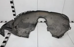 Подкрылок передний левый для Skoda Octavia 2014 года на фотографиях