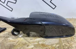 Стекла и зеркала для BMW 5er 2009 года на фотографиях