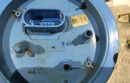 Корпус бензонасоса для Skoda Octavia на фотографиях