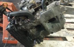 Двигатель для Subaru Legacy 1996 года на фотографиях