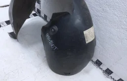 Подкрылок передний левый для Volkswagen Passat 2018 года на фотографиях