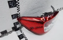 Фонарь левый для Renault Logan 2008 года на фотографиях