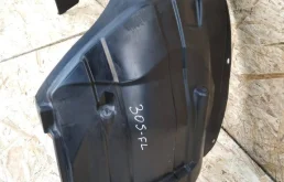 Подкрылок передний левый для Suzuki Grand Vitara 2006 года на фотографиях