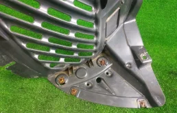 Подкрылок передний правый для BMW X3 2011 года на фотографиях