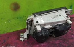 Фары для Skoda Octavia 2001 года на фотографиях