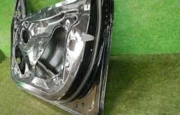 Дверь передняя правая для BMW 3er 2012 года на фотографиях