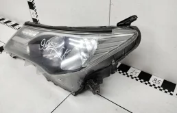 Фара ксенон левая для Toyota RAV4 2014 года на фотографиях