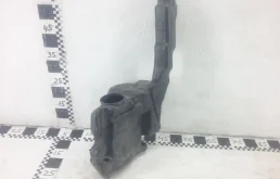 Бачок стеклоомывателя передний для Mercedes-Benz C class 2010 года на фотографиях