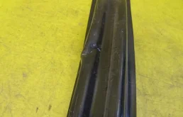 Усилитель заднего бампера для Skoda Octavia 2014 года на фотографиях