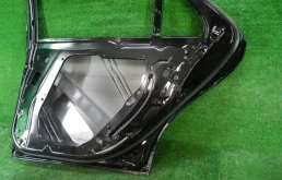 Дверь задняя правая для Mercedes-Benz S class 2014 года на фотографиях