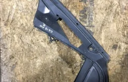 Замок капота для BMW 5er 2015 года на фотографиях