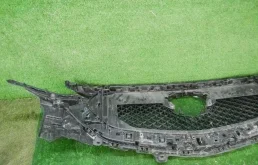 Решетка радиатора для Mazda CX 5 2019 года на фотографиях