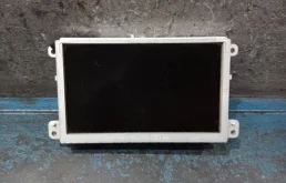 Монитор приборной панели для Audi A4 2011 года на фотографиях