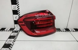 Фонарь левый для BMW X3 2018 года на фотографиях