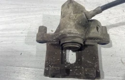 Суппорт задний левый для Ford Focus на фотографиях