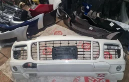 Бампер передний для Porsche Cayenne 2009 года на фотографиях