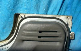 Дверь задняя правая для Suzuki Grand Vitara 2004 года на фотографиях